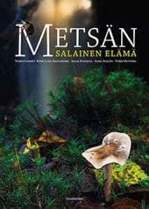 Metsä salainen elämä -kirjan kansi